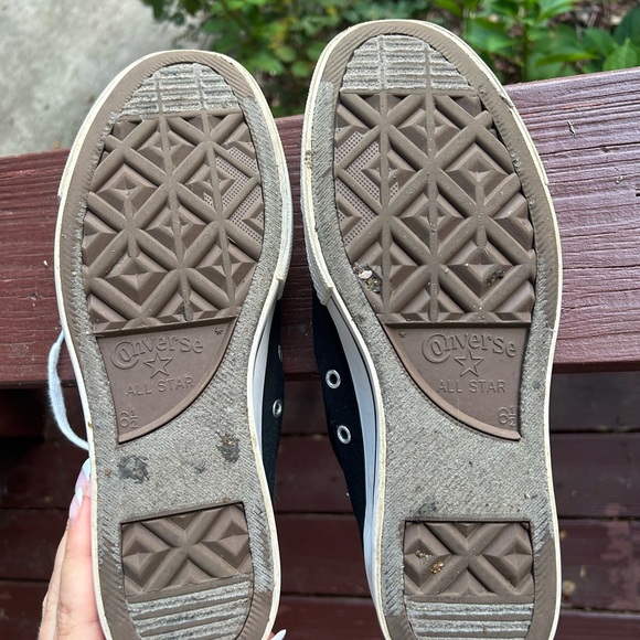 Converse Chuck Taylor’s Black - Picture 5 of 7